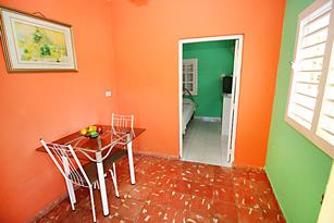 Casa Mirtha Azcuy