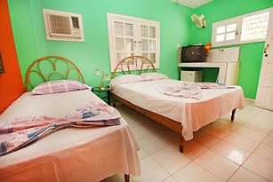 Casa Mirtha Azcuy