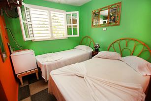 Casa Mirtha Azcuy
