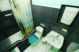 Casa Particular in Vinales, casa Villa Esmeralda, rent for room in vinales, vinales, bed and breakfast, cuba 