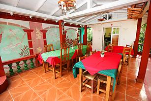 Casa Particular in Vinales, casa Villa Esmeralda, rent for room in vinales, vinales, bed and breakfast, cuba 