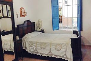 Casa Hostal Buscando Caniqui | casa particular in trinidad | trinidad | accommodation | bed and breakfast | cuba