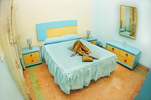 Apartment lourdes | Casa Particular in Old Havana | room for rent in Old Havana|Havana Bed and Breakfast 