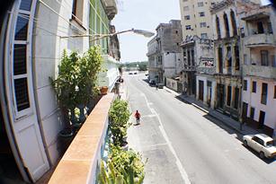 Casa Javier Gonzalez | Casa Particular in Old Havana | room for rent in Old Havana|Havana Bed and Breakfast 