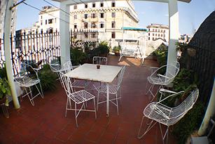 Apartment Keila, private apartment for rent in old havana, 2 rooms, balcony, havana cathedral