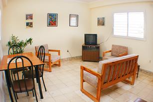 Apartment Alicia | Guesthouse in Vedadp | bed and breakfast havana | family house Vedado |Lodging in Vedado| Cuba