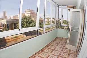 Apartment Eduardo | Guesthouse in Vedadp | bed and breakfast havana | family house Vedado |Lodging in Vedado| Cuba
