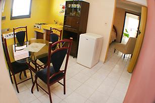 Apartment Rosa | Guesthouse in Vedadp | bed and breakfast havana | family house Vedado |Lodging in Vedado| Cuba