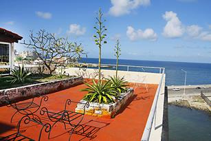 Casa Penthouse Aurora | Guesthouse in Vedadp | bed and breakfast havana | family house Vedado |Lodging in Vedado| Cuba