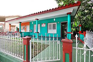 Casa Villa Esmeralda | Room with private balcony | family house with terrace | Cuba