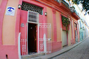 Casa Marta Sol | Casa Particular in Old Havana | room for rent in Old Havana|Havana Bed and Breakfast 